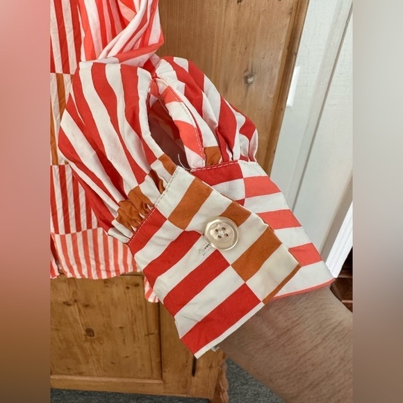 Who What Wear Cool Striped Button Down Shirt W/Statement Sleeves Like New Size L - Picture 6 of 9